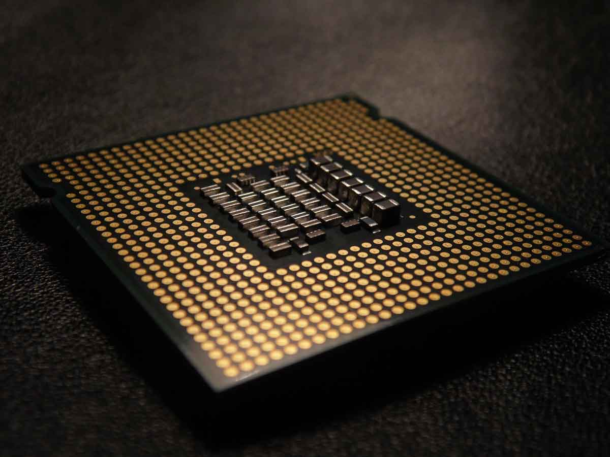 Qué es la CPU, procesador, microprocesador, fondo negro